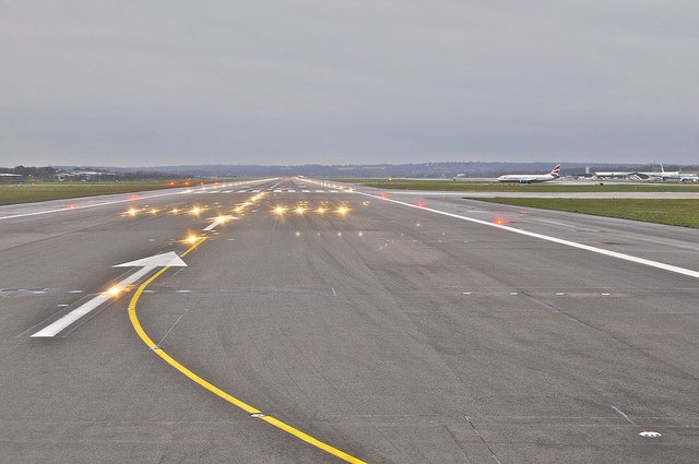 2014/11/a53bc__1341906738_runway